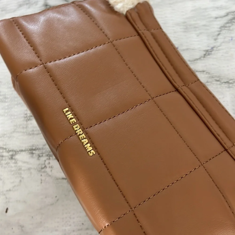 Like Dreams Quilted Shearling Crossbody Bag - Picture 10 of 10